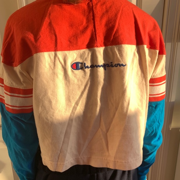Champion Long Sleeve Shirt - Picture 2 of 4
